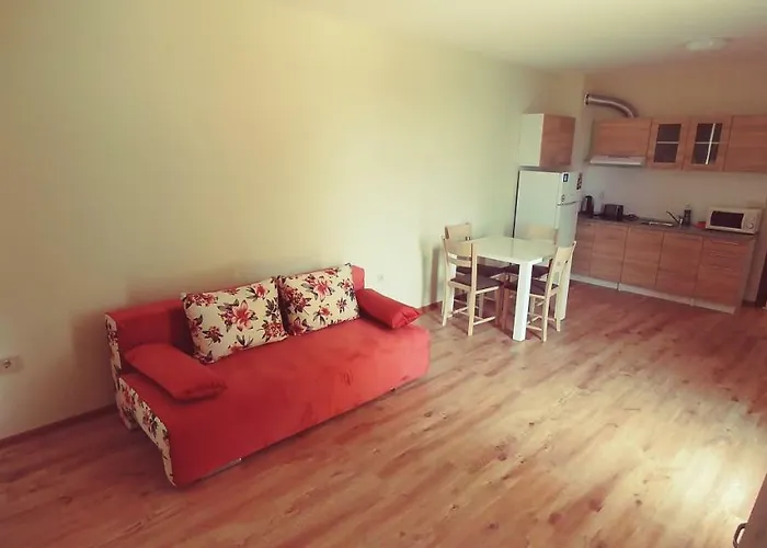 Astarta Riviera Nature *