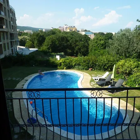 Astarta Riviera Nature Lejlighed *