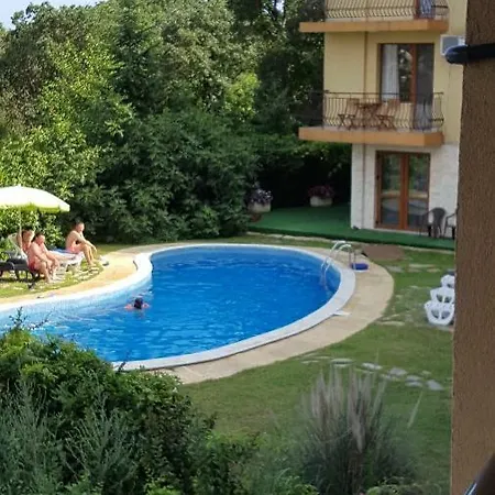 Apartament Astarta Riviera Nature *