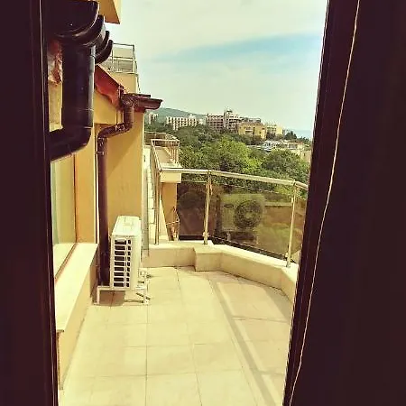 Astarta Riviera Nature