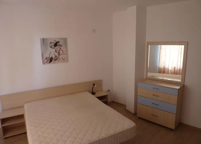 Astarta Riviera Nature Apartamento